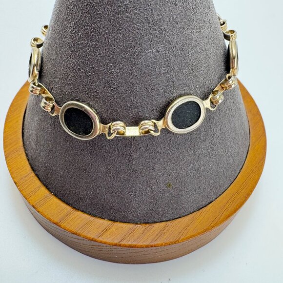 Silver Tone Black Onyx Bezel Set Station Bracelet Size 7.5" Length - Picture 6 of 10